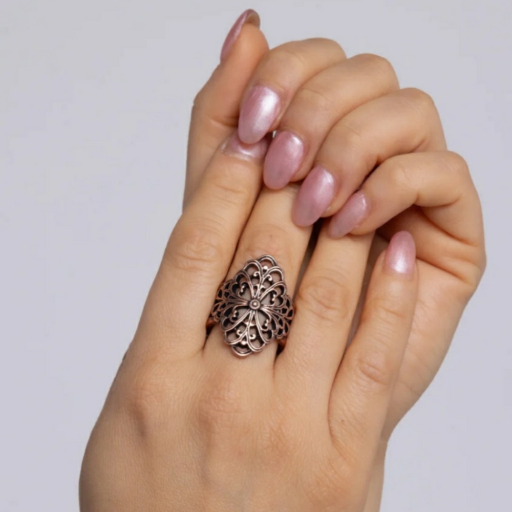 Elegant Bronze Filigree Ring